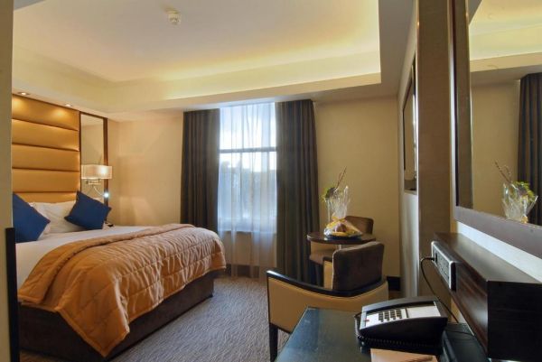 Park Grand Mayfair
