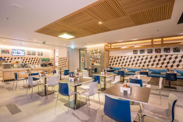 Holiday Inn Express Bangkok Sathorn by IHG