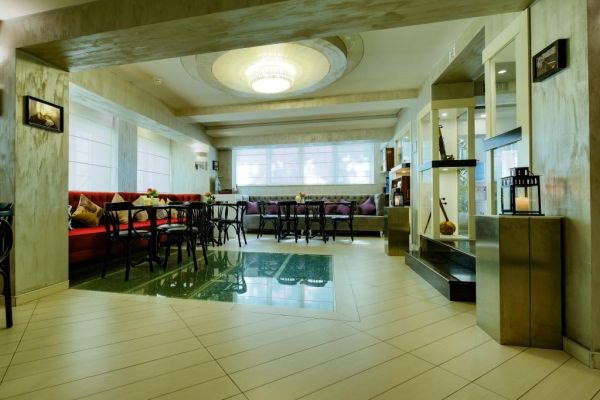 Maestro Hotel