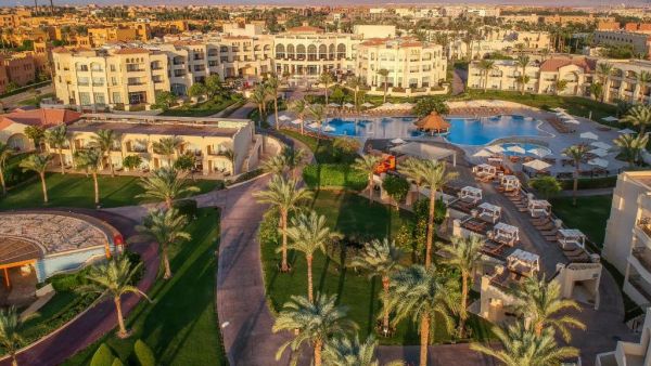 منتجع كليوباترا شرم الشيخ الفاخر