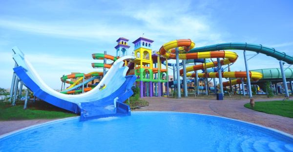 Charmillion Club Aqua park