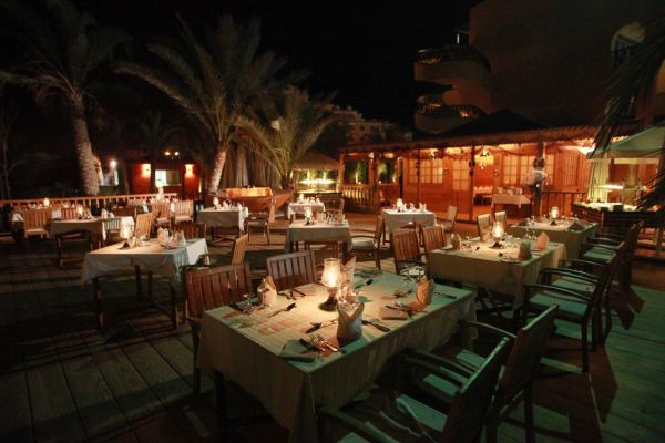 JAZ Elite Crystal, Almaza Bay