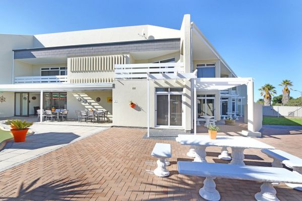 Orange Inn Melkbosstrand
