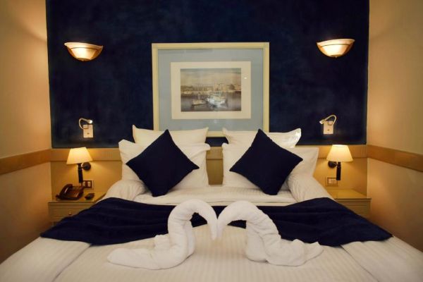 Romance Alexandria Hotel