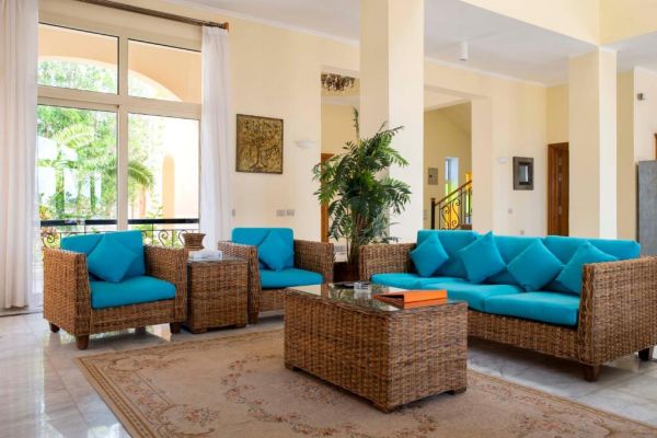Desert Rose Resort