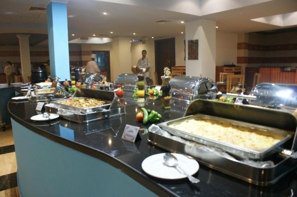 فندق سينا واى لاجون
