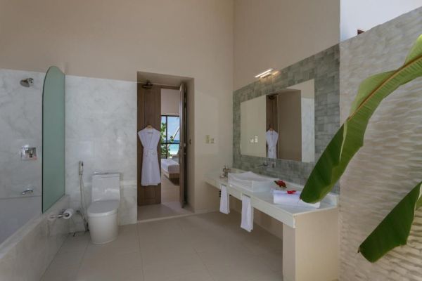 Malahini Kuda Bandos Resort