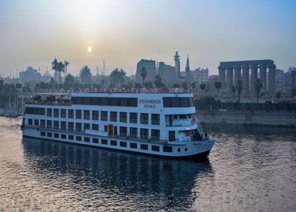 الباخره شتيجنبرجر رويال