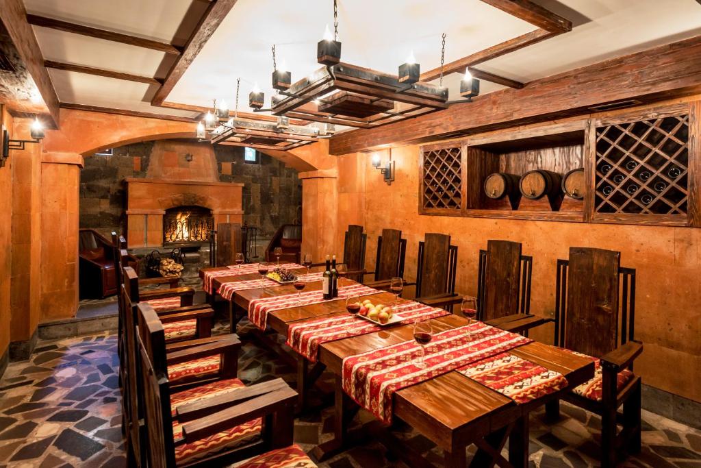 Bass Boutique Hotel