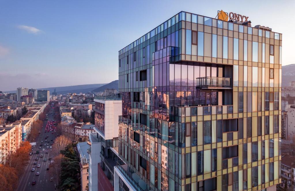 Onyx Hotel