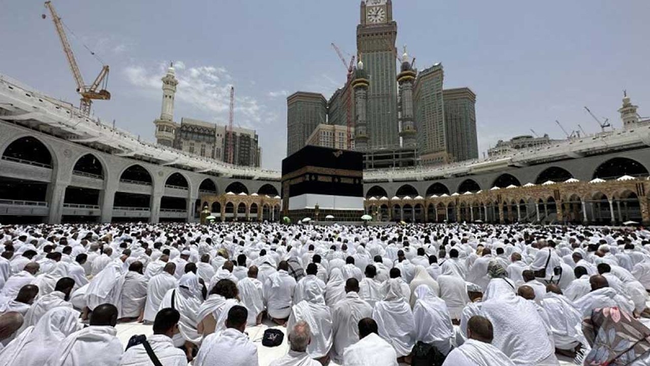 طيران اقتصادي موسم كامل