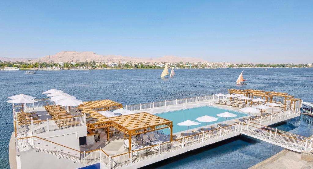 فندق ابروتيل الاقصر