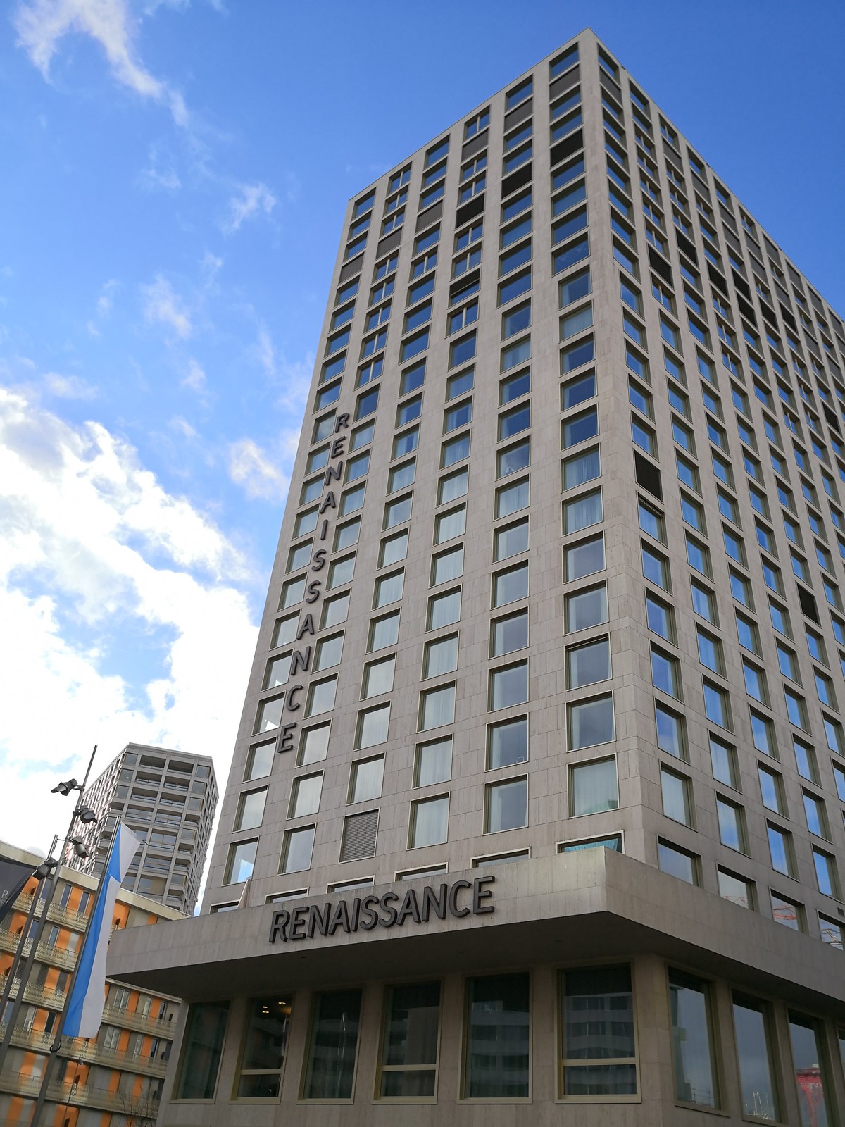 Renaissance Zurich Tower Hotel
